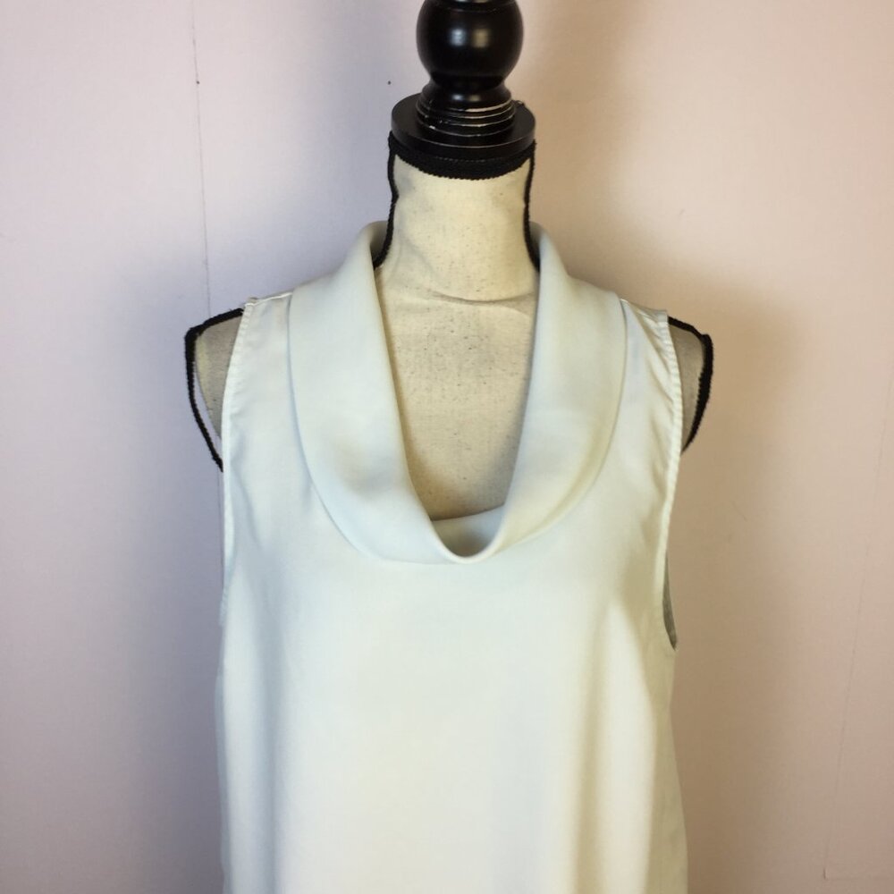 Vince Camuto Blouse Top Size L Womans Light Blue Sleeveless Cowl Neck Chiffon - Picture 4 of 12